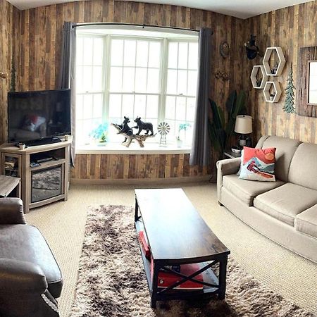 Gorgeous 1St Fl Mtn View Jiminy Suite Sleeps 4 Ski On Off Hancock Exteriér fotografie