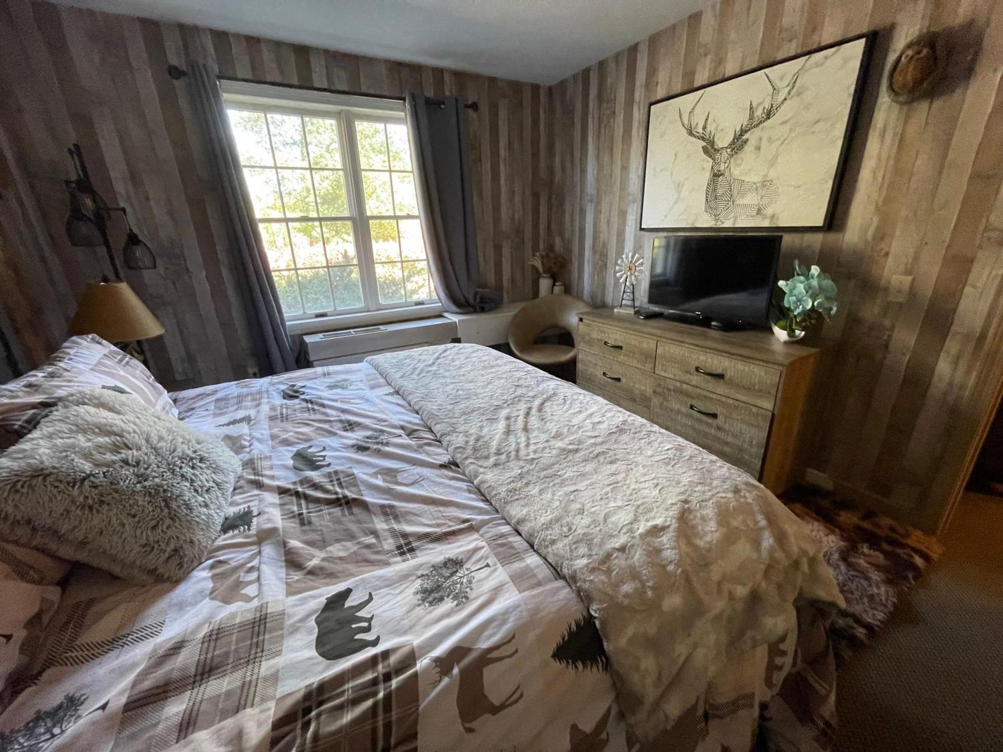 Gorgeous 1St Fl Mtn View Jiminy Suite Sleeps 4 Ski On Off Hancock Exteriér fotografie